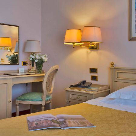 Grand Hotel Villa Politi Syracuse Bagian luar foto